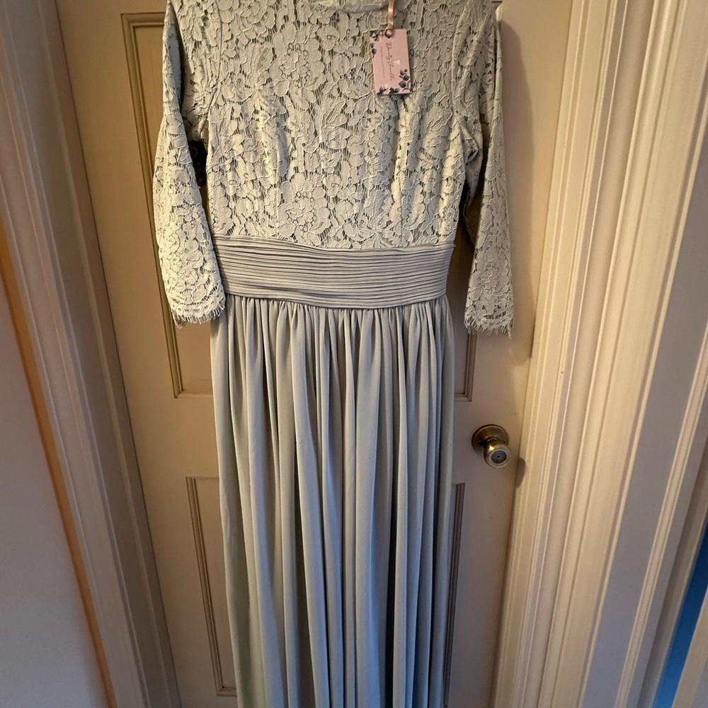 Dainty Jewells Sage Green Lace Long Sleeve Dress